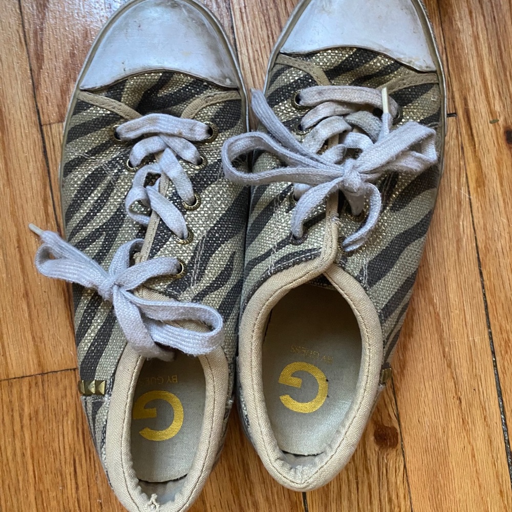 Guess sneaker